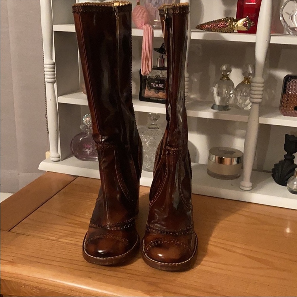 $3000 dolce & gabbana leather boots - Picture 2 of 16